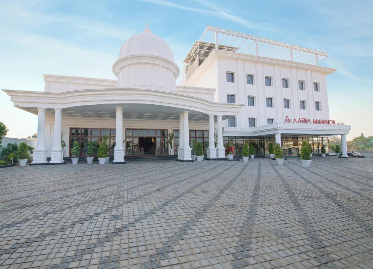 Aarya Mansion Vaccinated Staff Hotel Hassan Ngoại thất bức ảnh