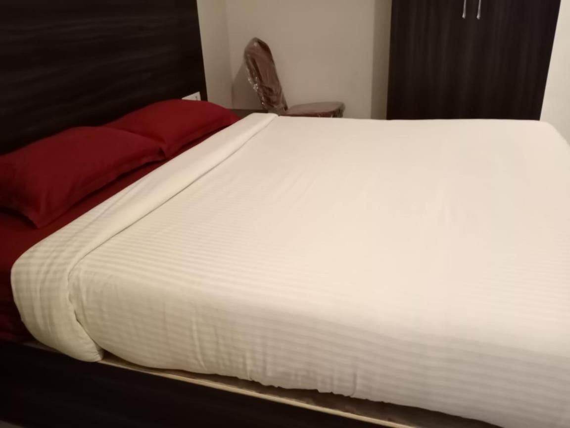 Aarya Mansion Vaccinated Staff Hotel Hassan Ngoại thất bức ảnh