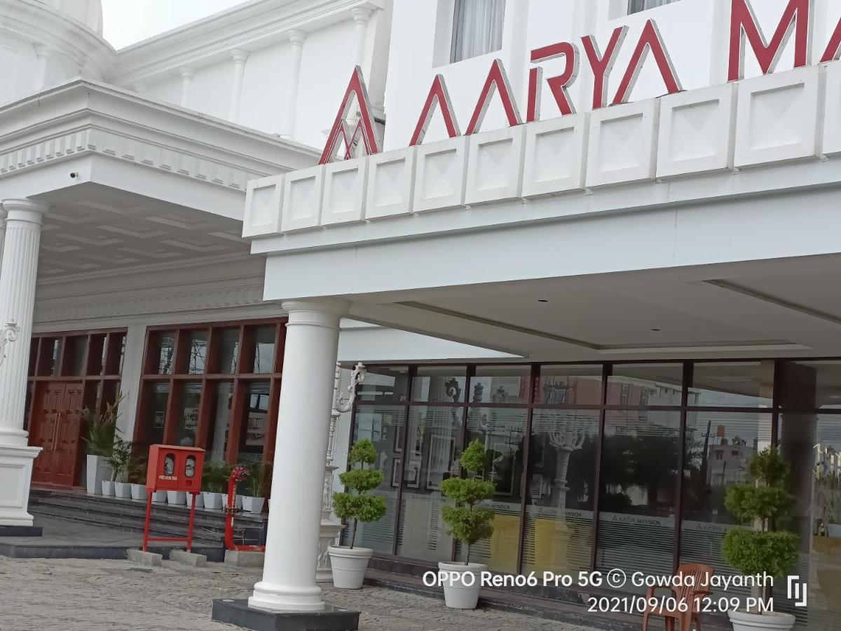 Aarya Mansion Vaccinated Staff Hotel Hassan Ngoại thất bức ảnh